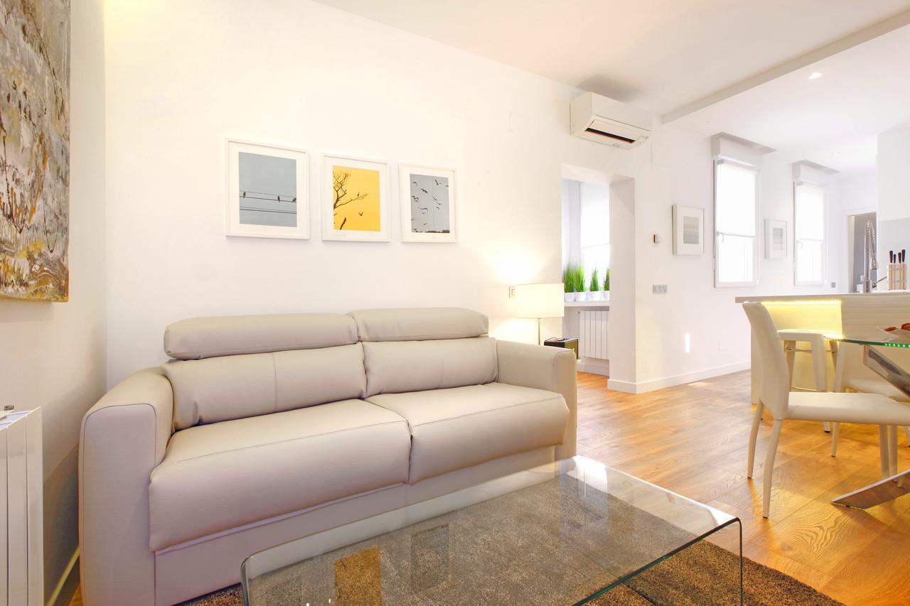 Opera Suites Мадрид Экстерьер фото
